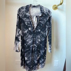 3/4 Sleeve Half Button Tie Dye Blouse